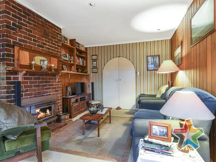 Fourth view of Homely house listing, 16 Ruthven Way, Ringwood East VIC 3135
