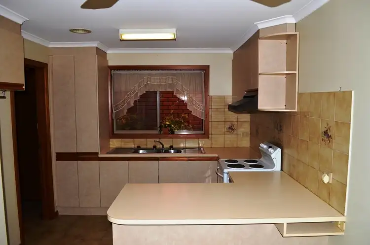 Fifth view of Homely townhouse listing, 1/8 Emma Street, Mooroopna VIC 3629