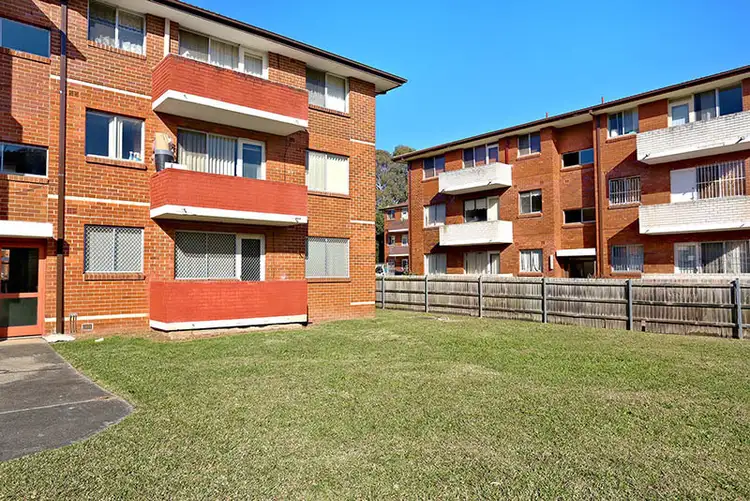 Sixth view of Homely unit listing, 5/192 Sandal Crescent, Carramar NSW 2163