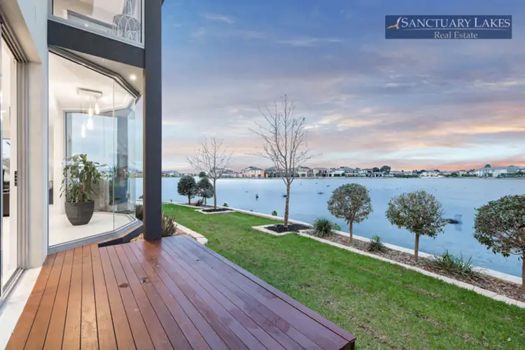 Second view of Homely house listing, 4 Sapphire Close, Sanctuary Lakes VIC 3030