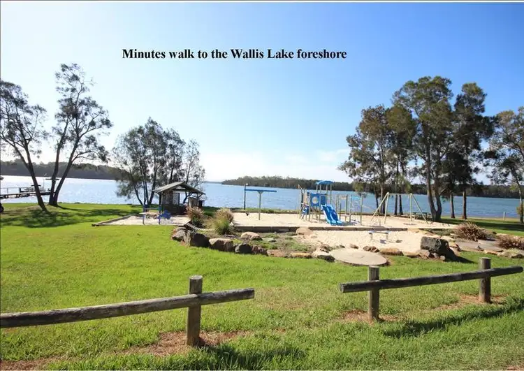 13 Warralong Street, Coomba Park NSW 2428