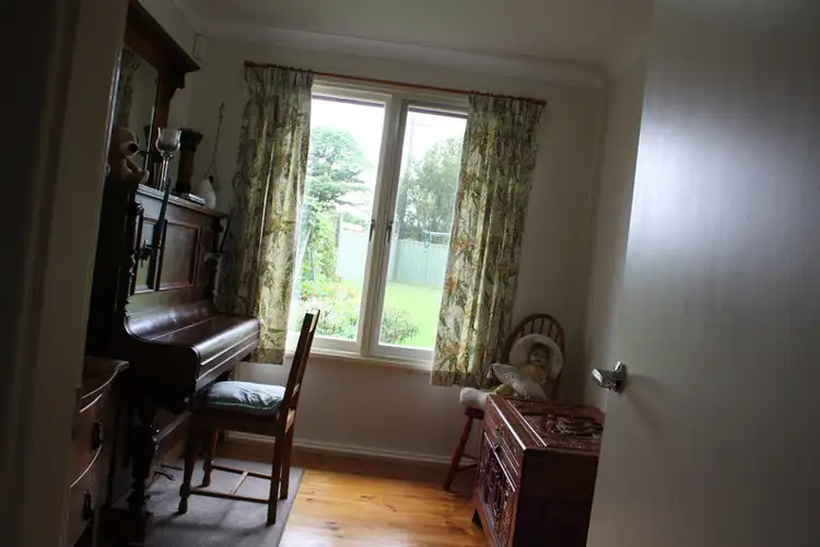 Seventh view of Homely house listing, 8 samuel Street, Bomaderry NSW 2541