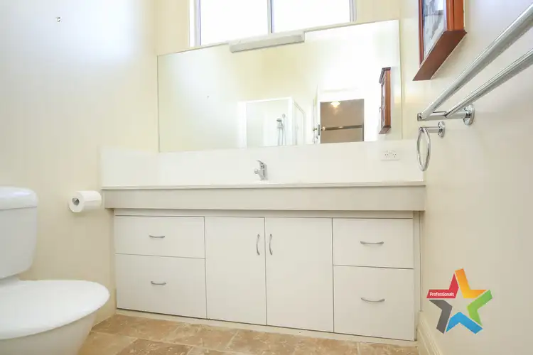 Seventh view of Homely house listing, 118 Magnolia Avenue, Mildura VIC 3500