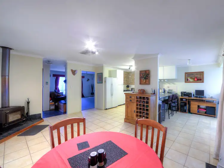 13 Sharpe Way, High Wycombe WA 6057