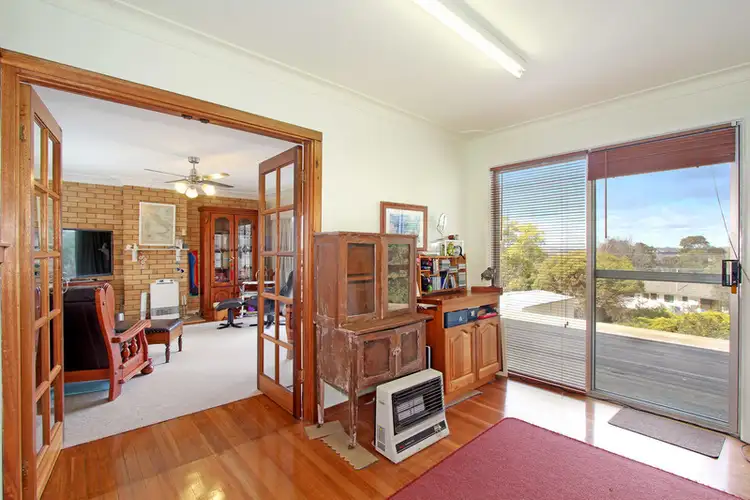 Fifth view of Homely house listing, 10 Jubilee Road, Armidale NSW 2350