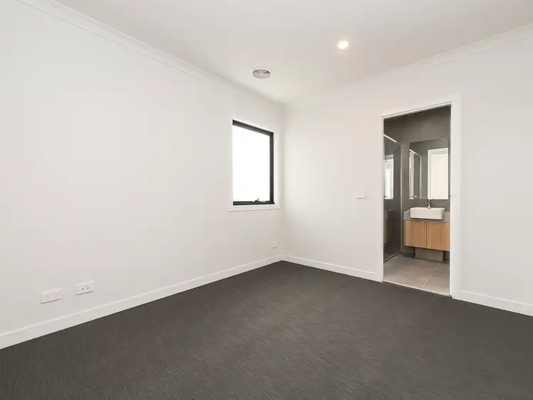 Fourth view of Homely townhouse listing, 2/76 Cyclamen Avenue, Altona North VIC 3025