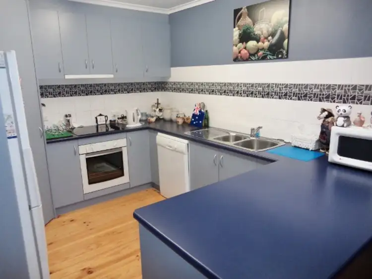Fifth view of Homely house listing, 15 Pascoe Street, Swan Hill VIC 3585