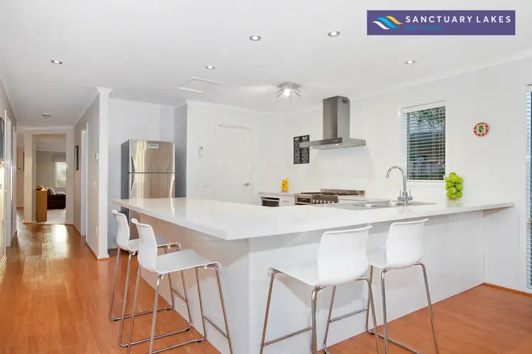 Fifth view of Homely house listing, 4 Evening Close, Sanctuary Lakes VIC 3030