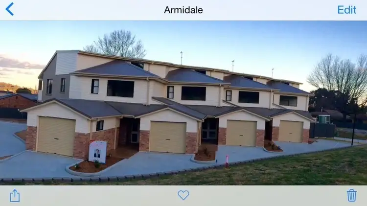 1/25 22 Freeman Crescent, Armidale NSW 2350