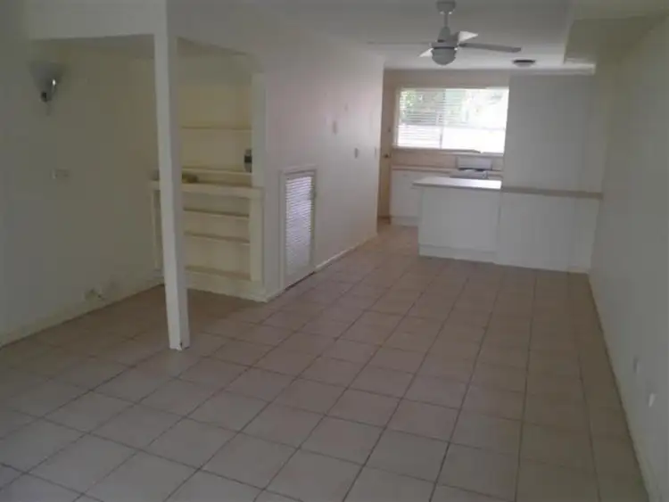 Sixth view of Homely unit listing, 4/2A Moffatt Street, Scarborough QLD 4020