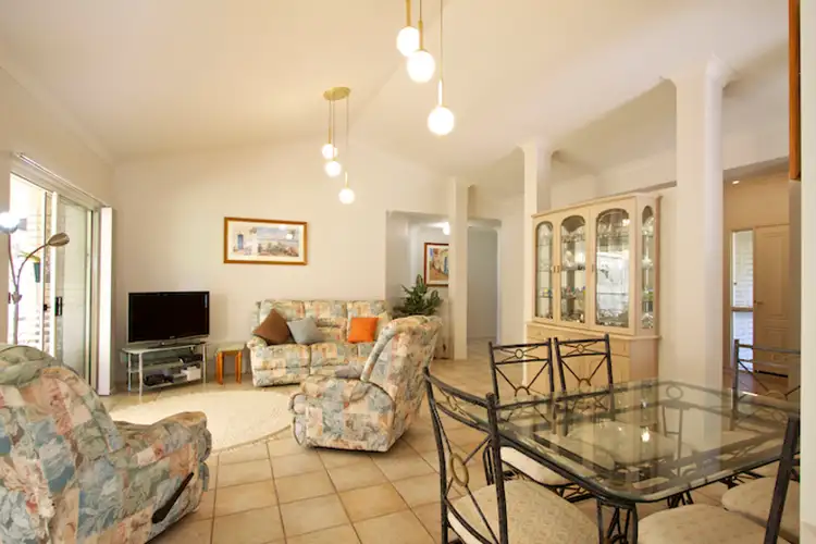 20 Foxhill Place, Banora Point NSW 2486