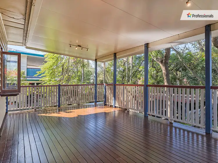 21 Calston Street, Oxley QLD 4075