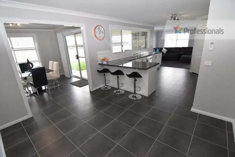 Second view of Homely house listing, 25 Coates Drive, Kelso NSW 2795