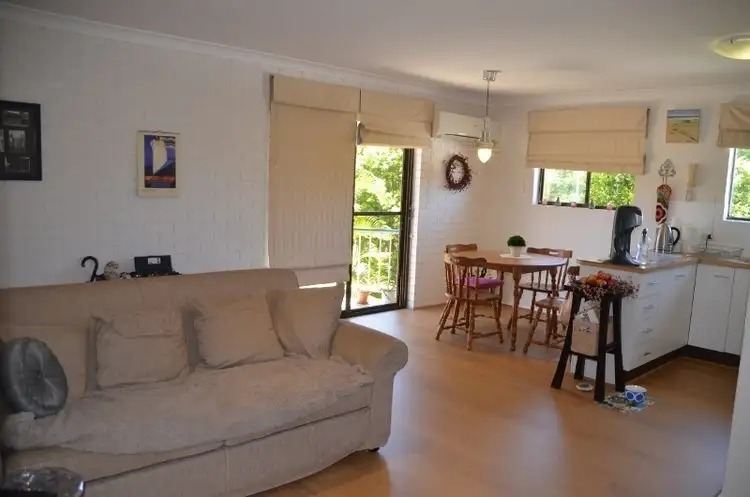 Second view of Homely unit listing, 4/7 Meredith Street, Redcliffe QLD 4020