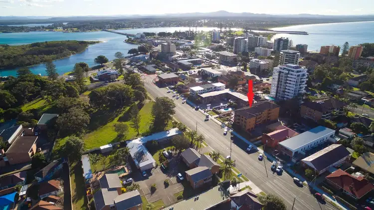 6/23-25 Lake Street, Forster NSW 2428