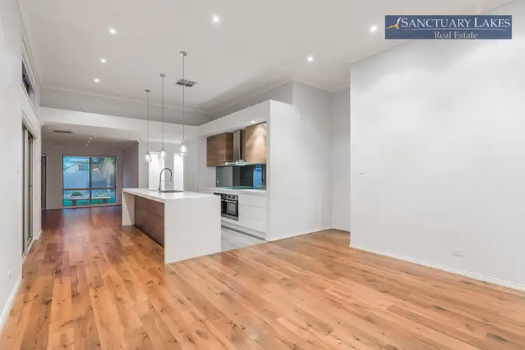 Second view of Homely house listing, 5 Rockefeller Way, Sanctuary Lakes VIC 3030