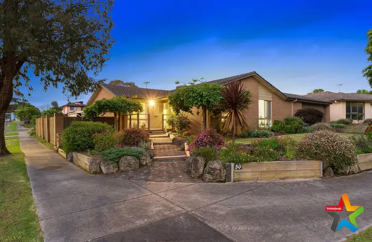 50 Savanna Drive, Mooroolbark VIC 3138
