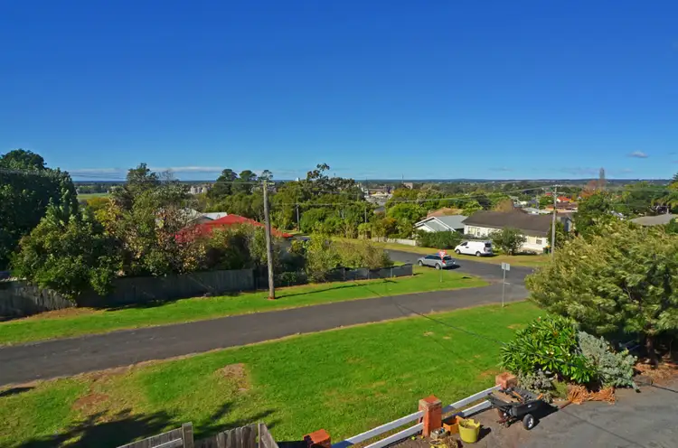 21 Tanang Street, Bomaderry NSW 2541