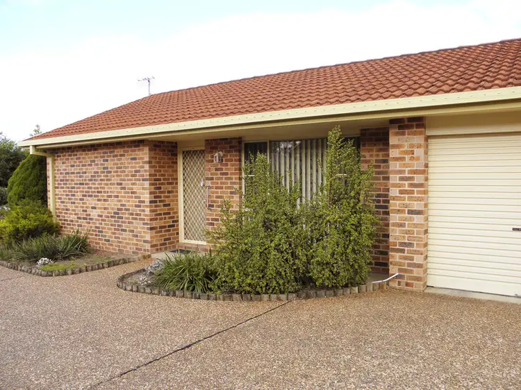 2/5 Brodie Close, Bomaderry NSW 2541