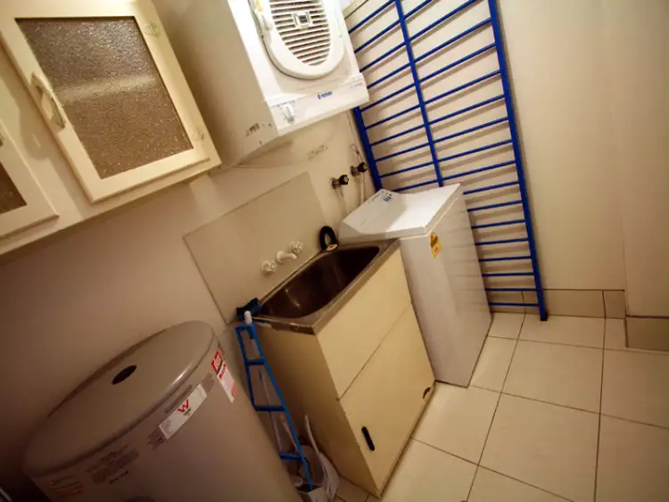 Fifth view of Homely apartment listing, 2/21 Heath St, Southport QLD 4215