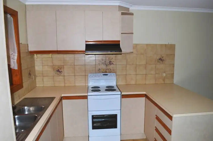 Fourth view of Homely townhouse listing, 1/8 Emma Street, Mooroopna VIC 3629