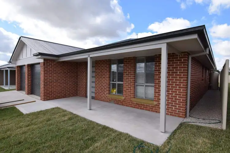 12 Cusick Street, Eglinton NSW 2795