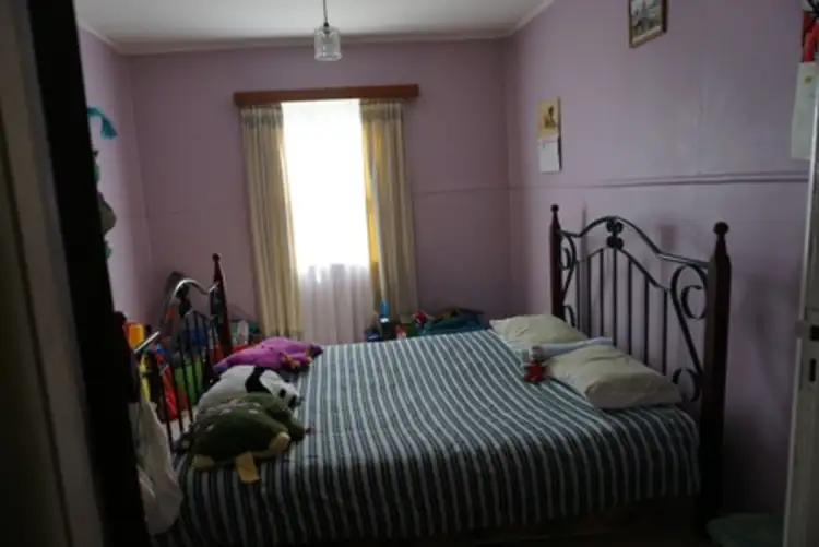 Fifth view of Homely house listing, 2 Stevenson Street, Guyra NSW 2365