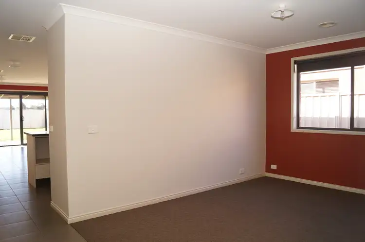 Fifth view of Homely house listing, 49 Taig Avenue, Kialla VIC 3631