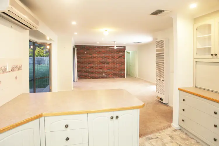 Seventh view of Homely house listing, 1 Shropshire Place, Shepparton VIC 3630