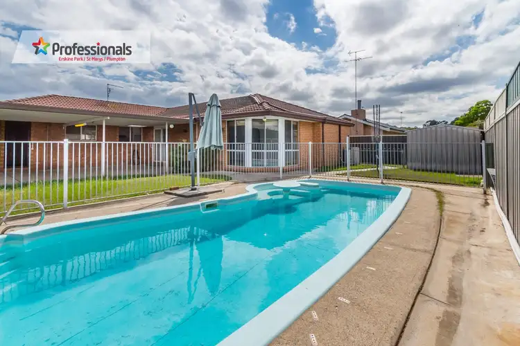 Second view of Homely house listing, 8 Otter Place, Erskine Park NSW 2759
