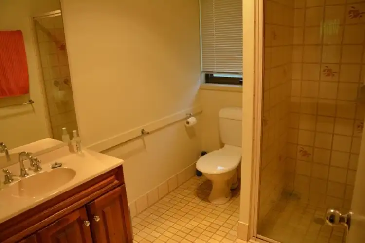 Fifth view of Homely unit listing, 2/1 Mansell Drive, Mildura VIC 3500