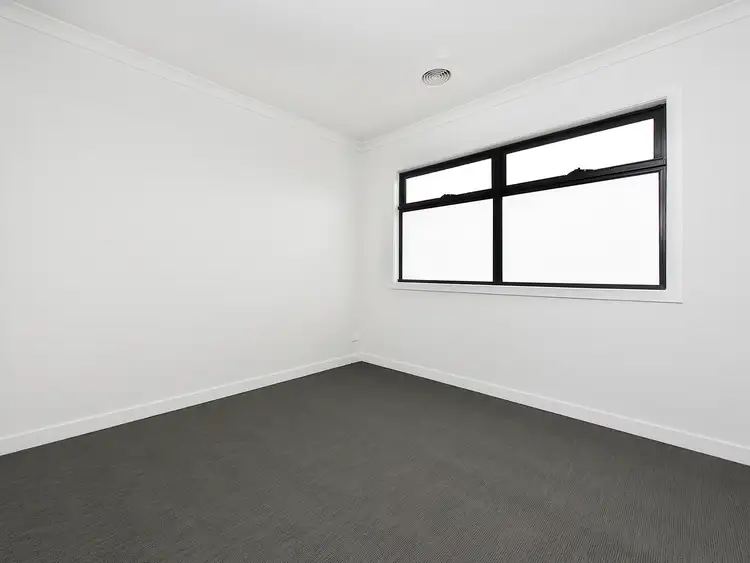 Sixth view of Homely townhouse listing, 2/76 Cyclamen Avenue, Altona North VIC 3025
