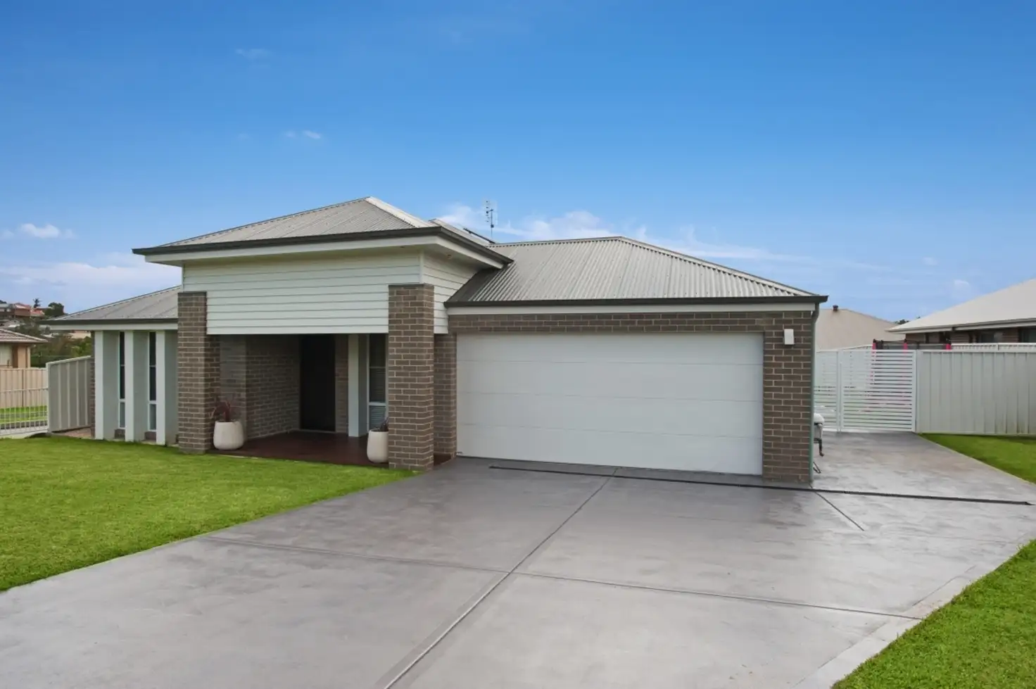 Main view of Homely house listing, 23 Laurie Drive, Raworth NSW 2321