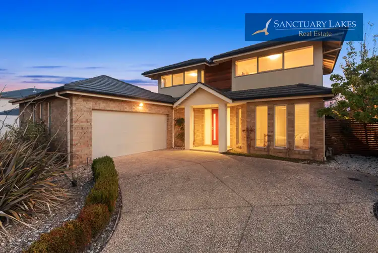 17 Ellis Close, Sanctuary Lakes VIC 3030