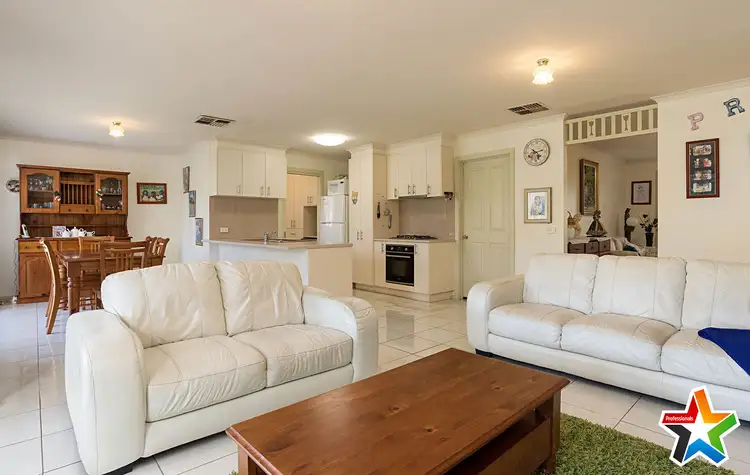 7 Michael Lane, Mount Evelyn VIC 3796