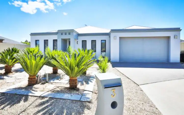 Second view of Homely house listing, 3 Daytona Court, Mildura VIC 3500