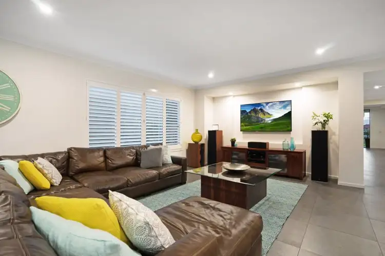 Second view of Homely house listing, 7 Gardenia Close, Bolwarra Heights NSW 2320