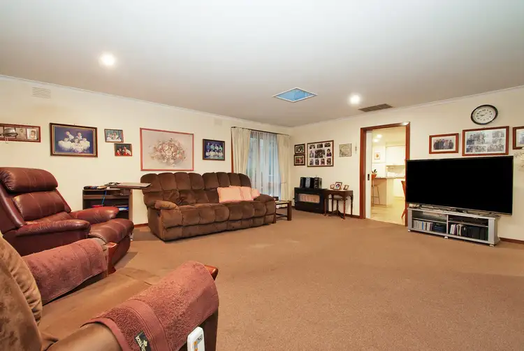 Third view of Homely house listing, 18 Pampero Court, Mooroolbark VIC 3138