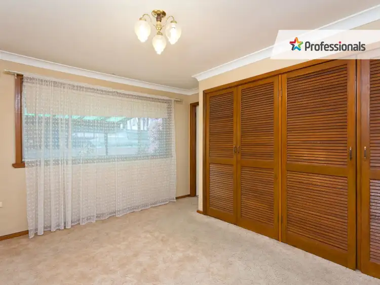Fourth view of Homely house listing, 30 Geneva Crescent, Lake Albert NSW 2650