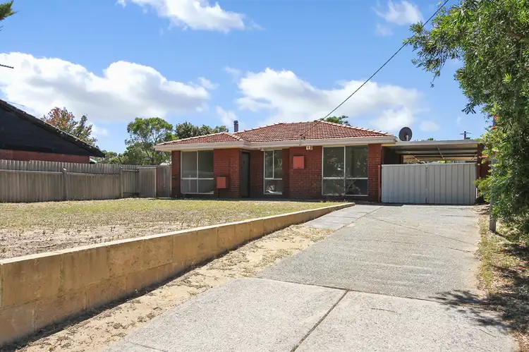 17 Sovereign Place, Forrestfield WA 6058