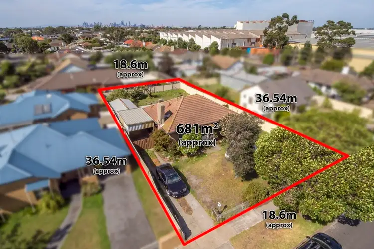 6 Morgan Street, Braybrook VIC 3019