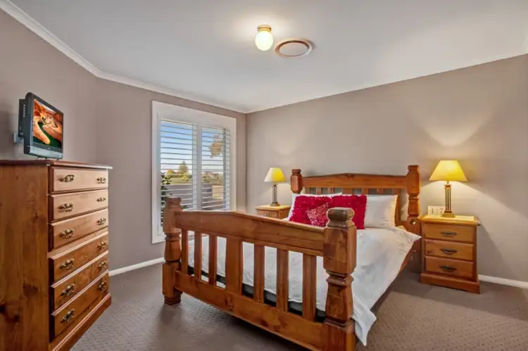 Fourth view of Homely house listing, 7 Kawana Way, Aberglasslyn NSW 2320