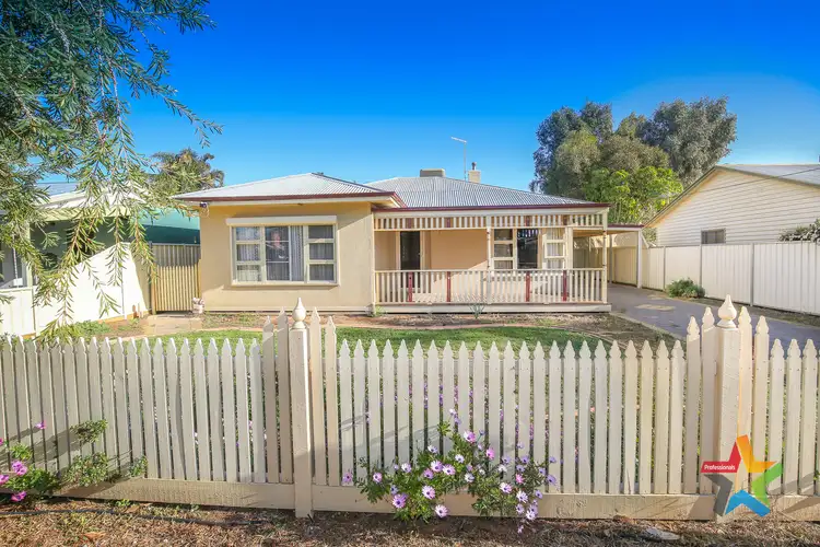 Fourth view of Homely house listing, 7 Mary Avenue, Mildura VIC 3500