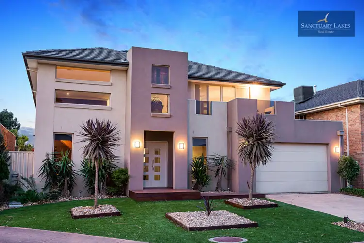 14 Tournament Drive, Sanctuary Lakes VIC 3030