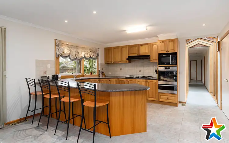 Sixth view of Homely house listing, 3 Baystone Place, Lilydale VIC 3140