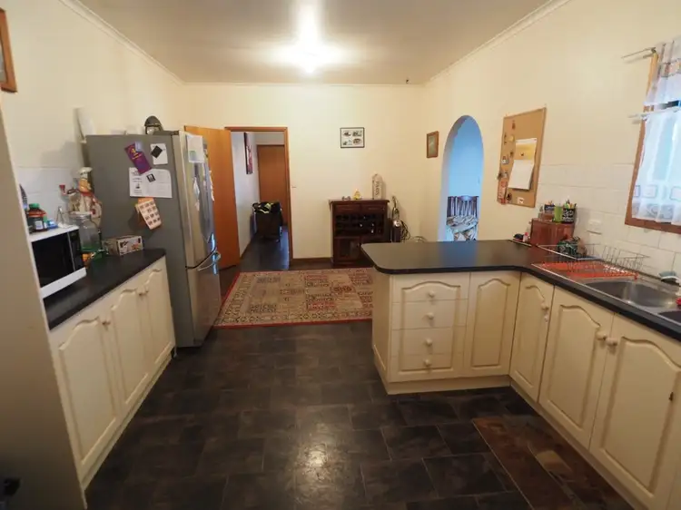 Fifth view of Homely house listing, 28 Mitchell Avenue, Murray Bridge SA 5253