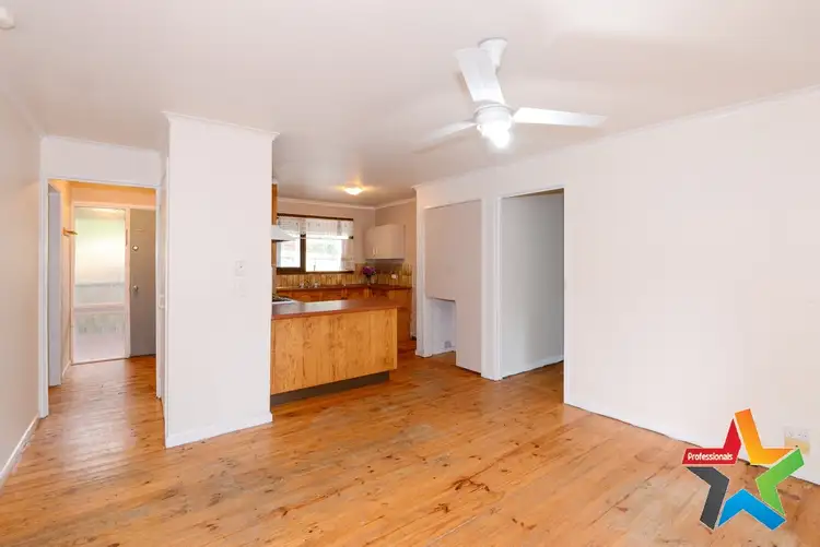 Fifth view of Homely house listing, 6 Bedford Street, Millgrove VIC 3799