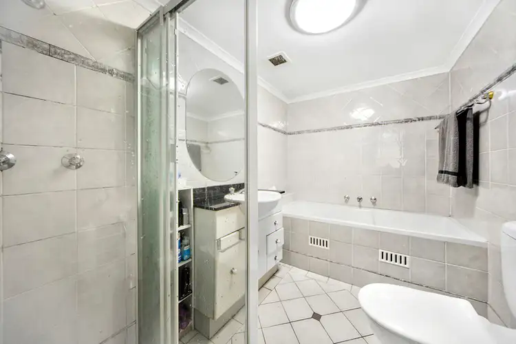 Fifth view of Homely apartment listing, 18/1-5 Harwood Street, Pyrmont NSW 2009