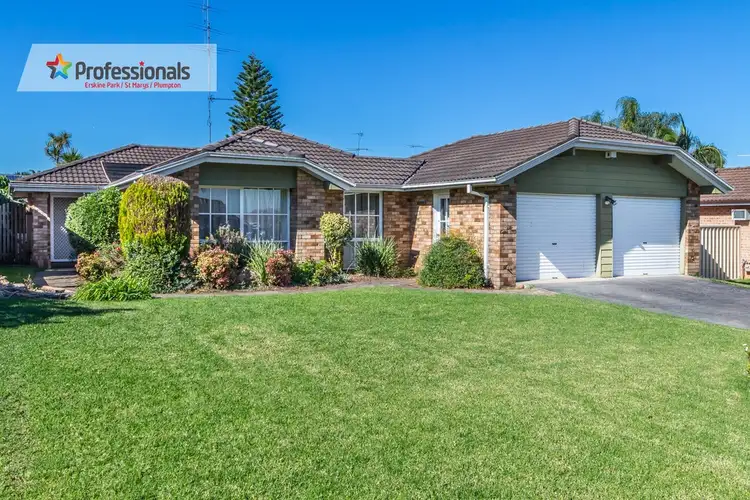 13 Erie Place, St Clair NSW 2759