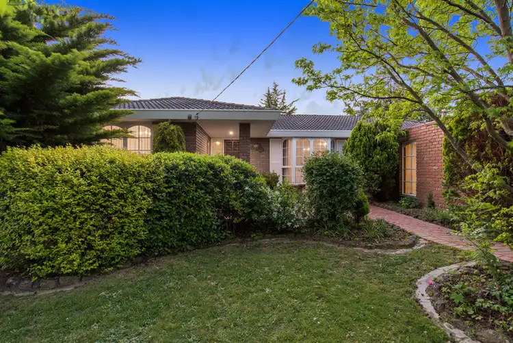 71 Old Melbourne Road, Chirnside Park VIC 3116